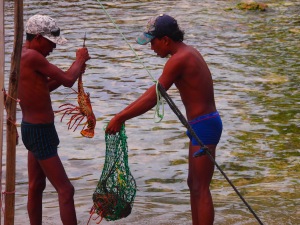 lean and fit Kuna fishermen